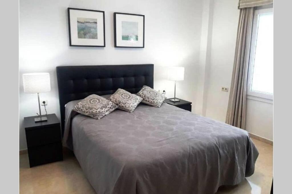 Coqueto Apartamento En El Arenal, Centro セビリア エクステリア 写真